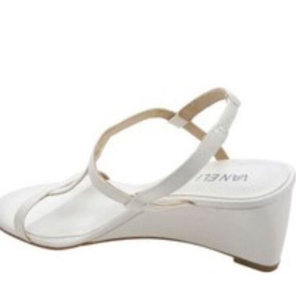 NWT Vaneli Mohan White Patent T-Strap Wedge Sandals Size 9 - Picture 3 of 6